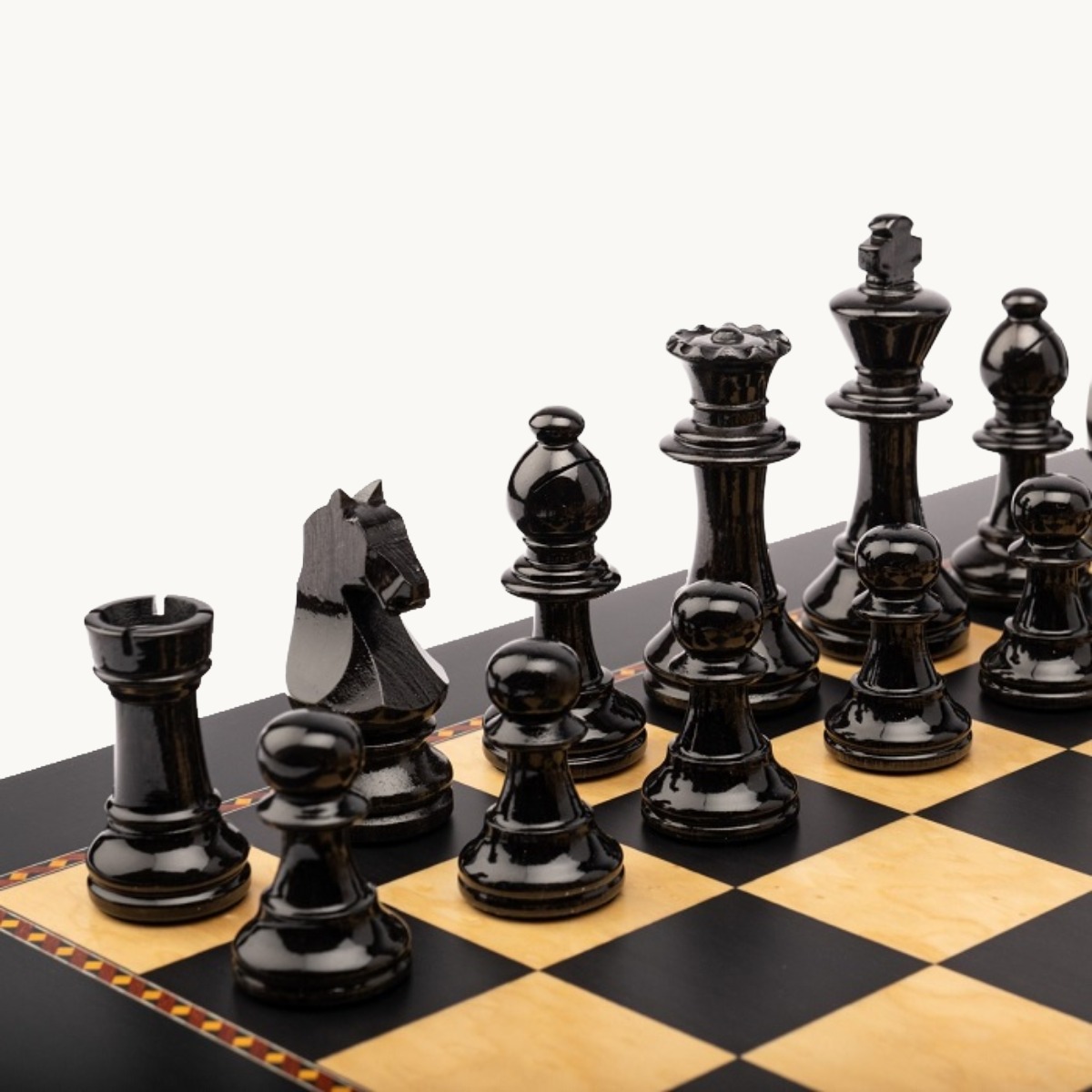 Pièces d'échecs n° 5 modèle "Staunton Europe" noir brillant - image 4