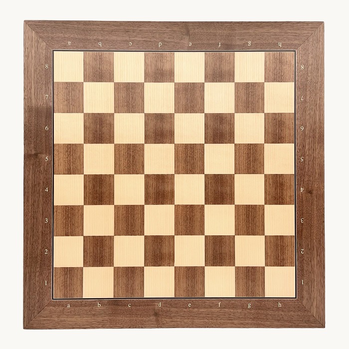 Échiquier Noyer lettré chiffré cases 50 mm - miniature 3