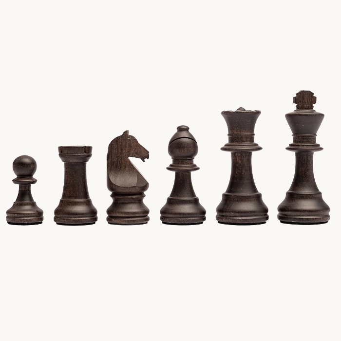Pièces d'échecs n° 3 modèle "Staunton Europe" noyer mat