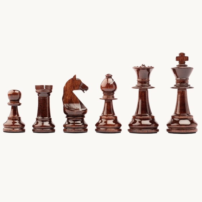 Pièces d'échecs n° 6 Modèle "Staunton Europe" Acajou brillant