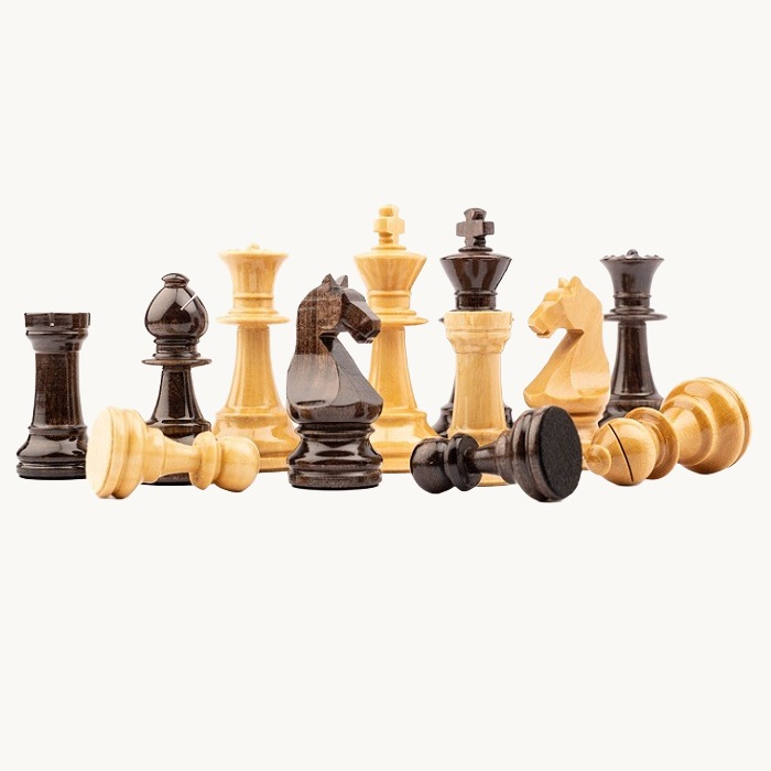 Pièces d'échecs n° 6 Modèle "Staunton Europe" Noyer brillant  - miniature 2