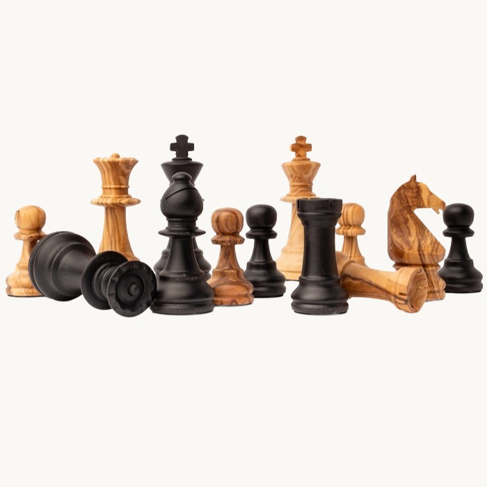 Pièces d'échecs n° 6 modèle "Staunton Europe" Bois d'olivier - miniature 3