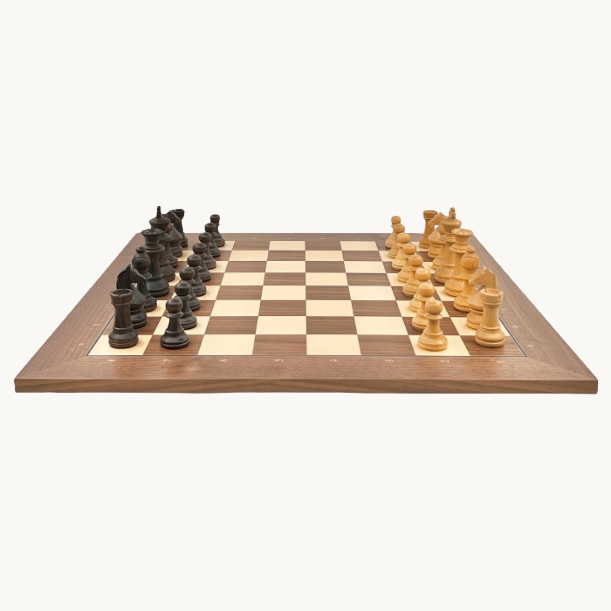 Jeu d'échecs Noyer lettré chiffré cases 50 mm finition mat - image 1